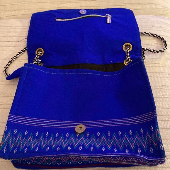Cross body blue and multicolored purse, embroidered - Picture 3 of 8